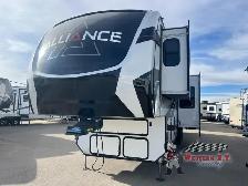 2022 Alliance RV Valor 40V13