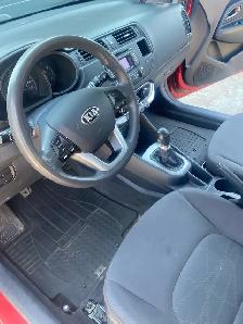 Senior lady driven 2014 Kia Rio 218,000 km - Photo 2