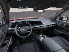 2026 Cadillac VISTIQ Awd 4dr Sport - Photo 18