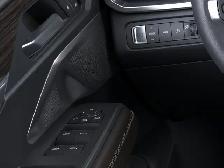 2026 GMC Acadia Awd 4dr Denali - Photo 25
