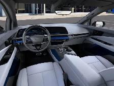 2026 Cadillac OPTIQ 4dr Sport - Photo 18