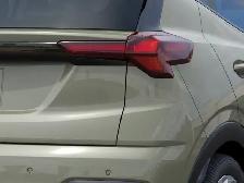 2027 Chevrolet Bolt Fwd 4dr Lt - Photo 14
