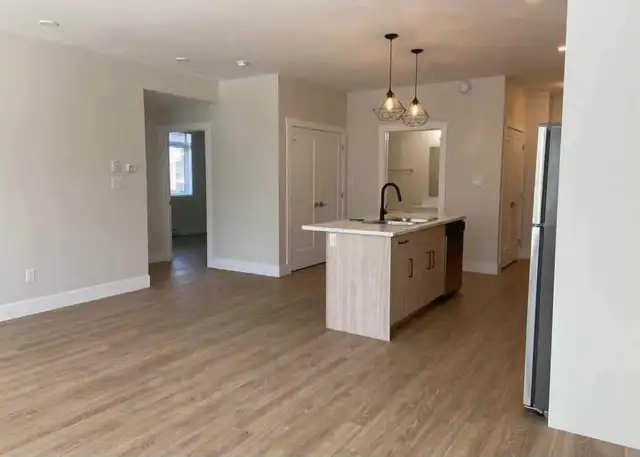 2-bedrooms-Available Now