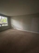 2-Bedroom Apartment near transit - Photo 2