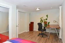 Big & Bright Basement Rooms near Yonge/Finch Subway - Photo 2