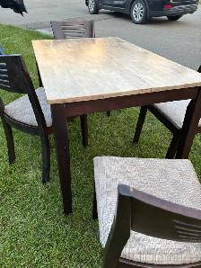 Table and 4 chairs - Photo 5