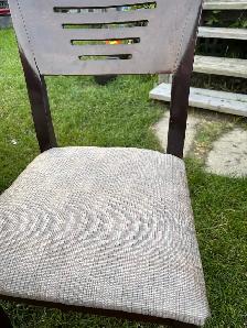 Table and 4 chairs - Photo 7