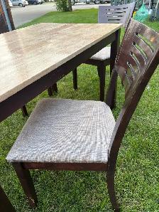 Table and 4 chairs - Photo 10