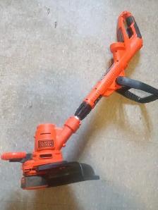 Black & Decker weed trimmer