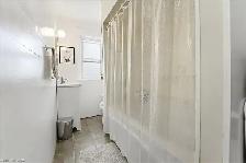 2 Bdrm Upper Apartment for Rent, all utilities included - Photo 8