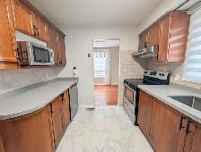 5810 Vine St, Niagara Falls - All Inclusive 3 Bedroom Main - Photo 9