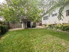 5810 Vine St, Niagara Falls - All Inclusive 3 Bedroom Main - Photo 26