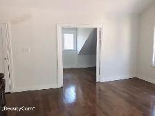 big private balcony unit - Photo 3