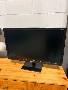 ️ Samsung 27' Full HD LED Monitor (S27E330)