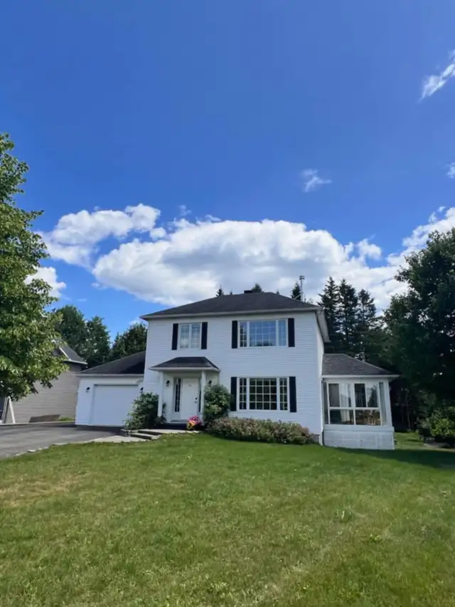 Maison à louer House for rent Saint-Gabriel-de-Valcartier