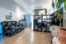 $1,150 Studio Bachelor Apartment, Bloor / Christie / Ossington