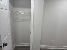 room for rent - Photo 3