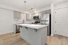 Bright & Modern 2 Bedroom Condo Close to Downtown - Photo 2