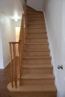 Move-In Ready | Fully Furnished 2 Bed, 2.5 Bath Townhouse for R - Photo 5