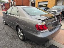 2005 Toyota Camry - Photo 5