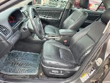 2005 Toyota Camry - Photo 11