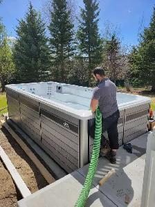 Water Hauling, Septic Tank Pumping 403 438-0607 - Photo 2