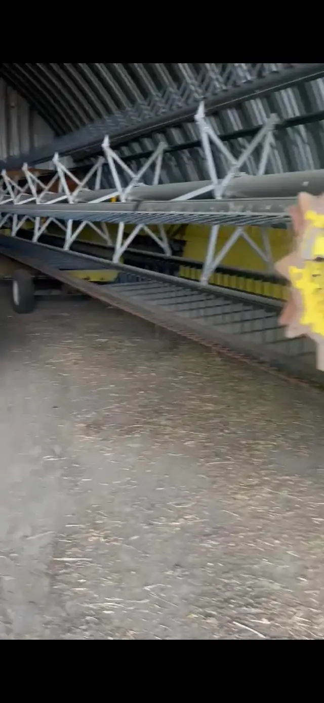 john deere a400 swather low hours!