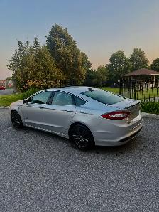 2014 Ford Fusion Titanium Hybrid - Photo 3