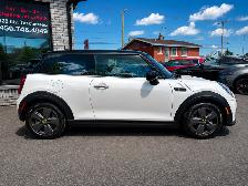 2024 MINI 3 Door Cooper SE - Photo 5
