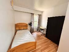 Room for Rent to Male students $725 - Photo 2