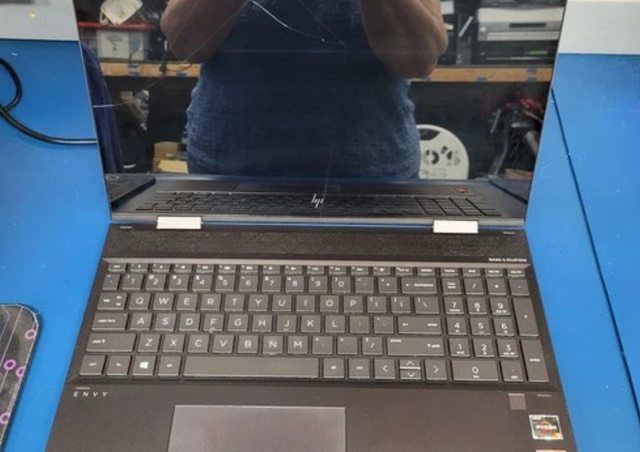 Professional Care for Your Damaged Laptop – Fast & Convenient.