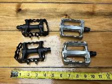 VP - 466 Silver & Black Bicycle Pedals ! - Photo 3