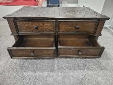 Leon's Coffee Table - Photo 4