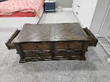 Leon's Coffee Table - Photo 6