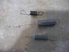 3 New Briggs governor springs, 691859, 692211 and 698719