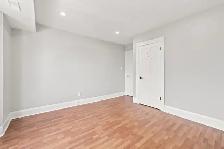 Apartment For Rent in Beautiful Corso Italia St Clair - Photo 7