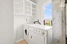 Apartment For Rent in Beautiful Corso Italia St Clair - Photo 14