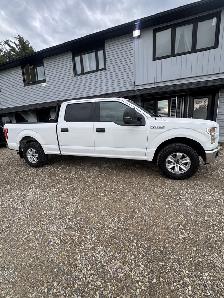 2017 Ford F-150 XLT CREW CAB — CERTIFIED — 4x4 5 LTR 6 SPD - Photo 2