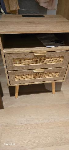Table de chevet neuve et assemblée. - Photo 4