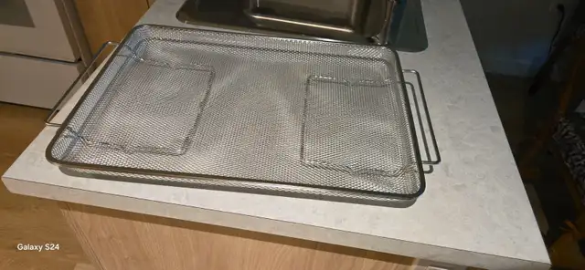 Grille Air Fryer pour four avec l'option Air fryer.