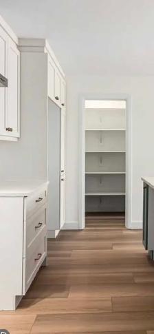 SAMA FLOORING - Photo 2