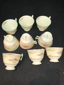 Royal Doulton English bone china teacups - Photo 2