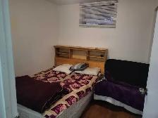Room 4 rent 4 females only in Ne - Photo 2