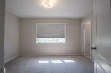 Whole 3-Bed Townhouse — Garage & Fenced Yard — $2,950/mo - Photo 8