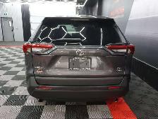 2022 Toyota RAV4 LE AWD AUTO - CAMERA - SIÈGES - CARPLAY 40 457 - Photo 10