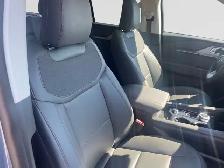 2026 Ford Explorer Active w/200A Pkg - Photo 12