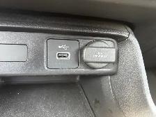 2022 Honda Civic EX, alloys, Sunroof, Lane Departure Alert - Photo 21