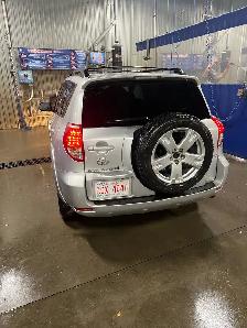 Toyota Rav4 V6 - Photo 2
