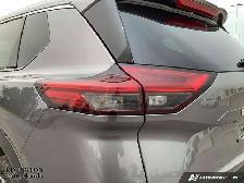 2023 Nissan Rogue Platinum - Photo 11
