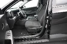 2024 Hyundai Kona Essential AWD Heated Seats, Blindspot, Bluelin - Photo 11